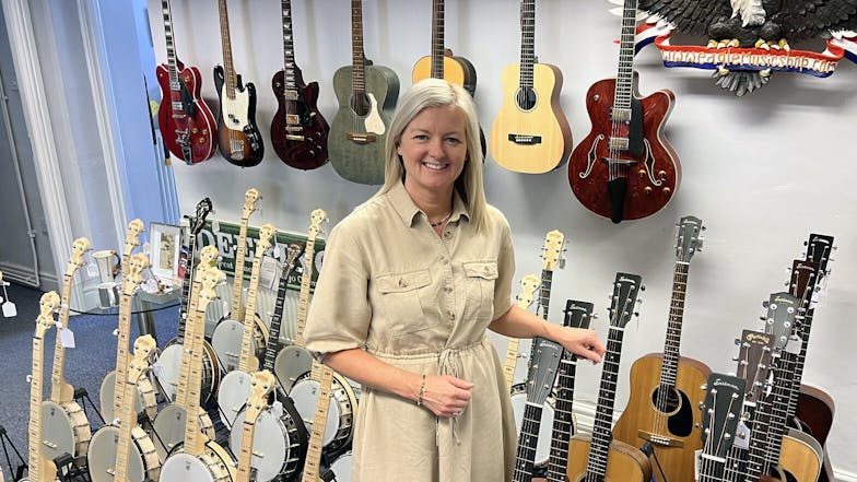 Rachel Price, Eagle Music Shop